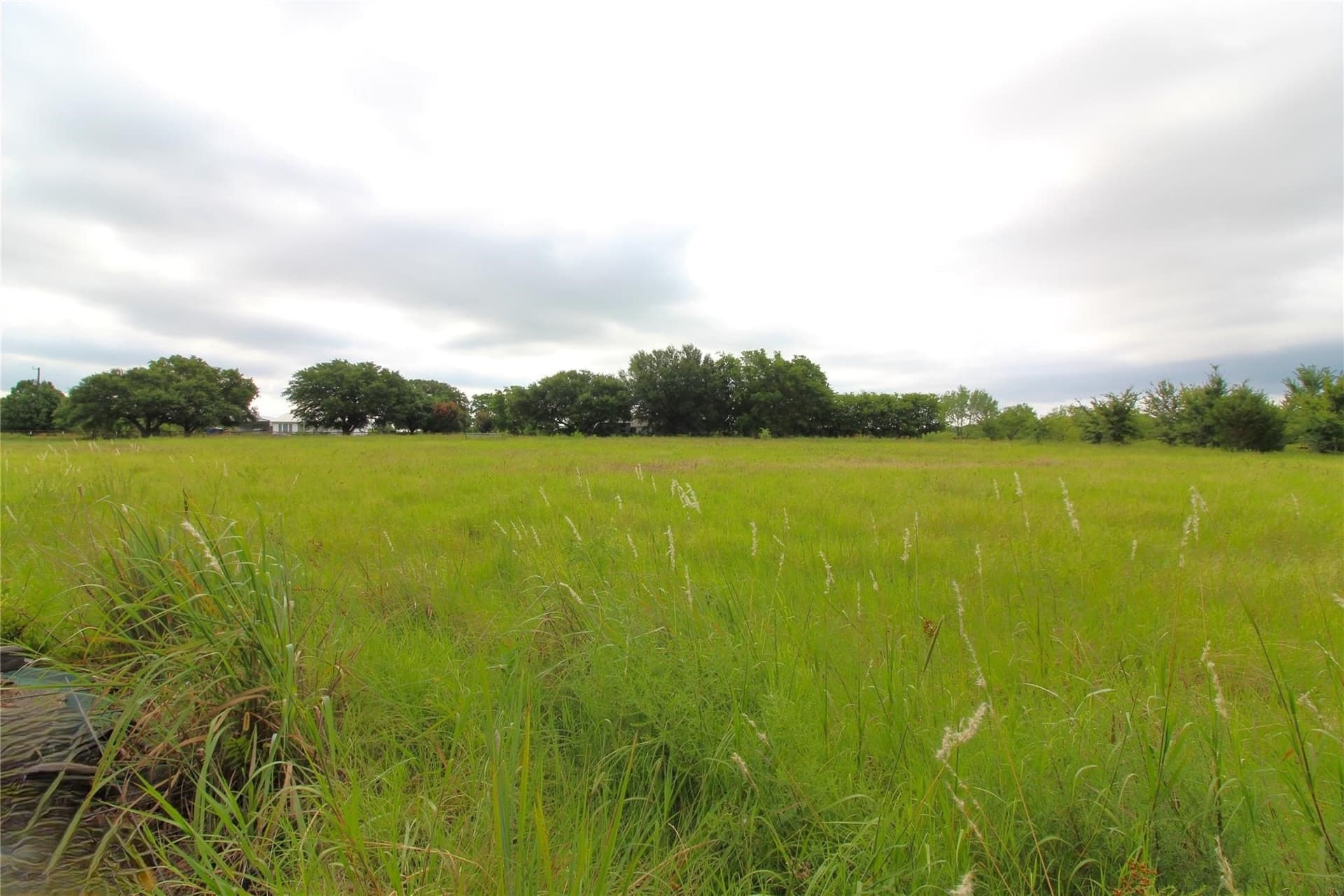 2.37 acres in Kaufman County - photo 8
