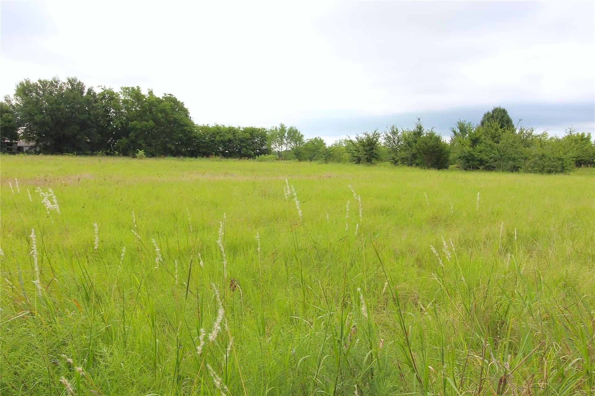 2.37 acres in Kaufman County