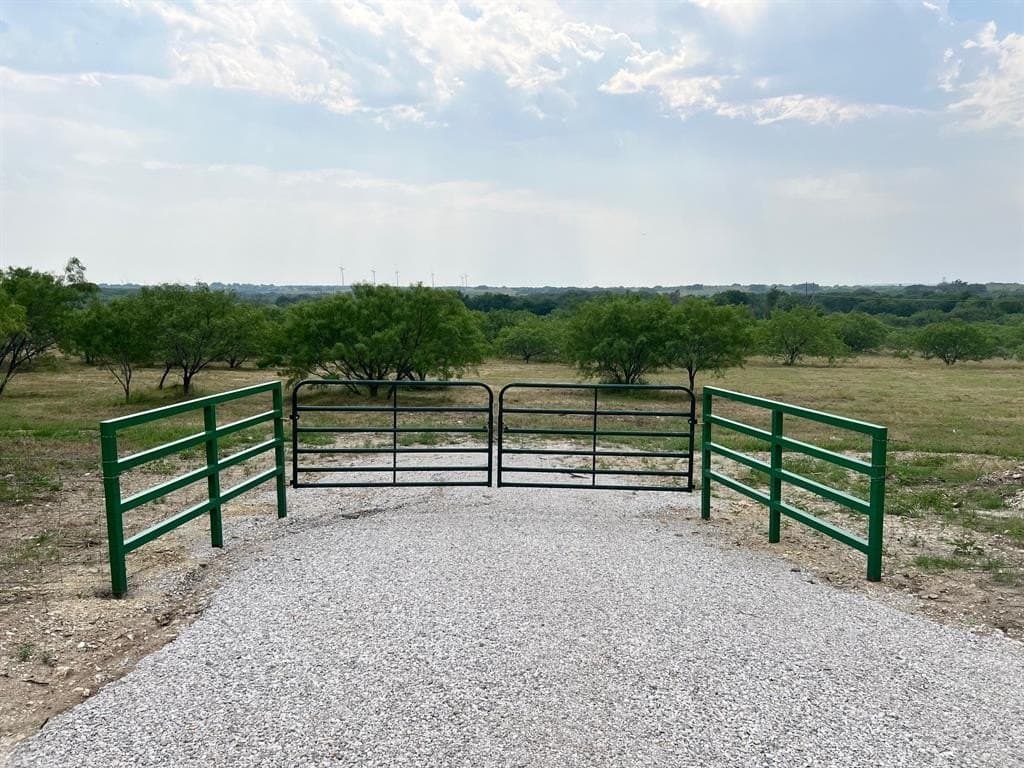 21.2 acres in Comanche County gallery image 2