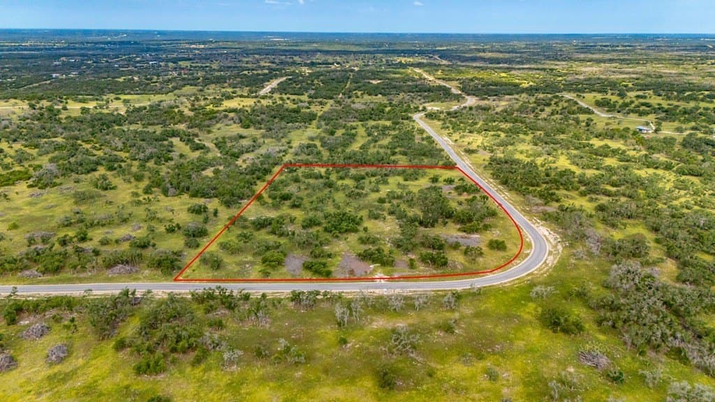 6.12 acres in Gillespie County gallery image 4