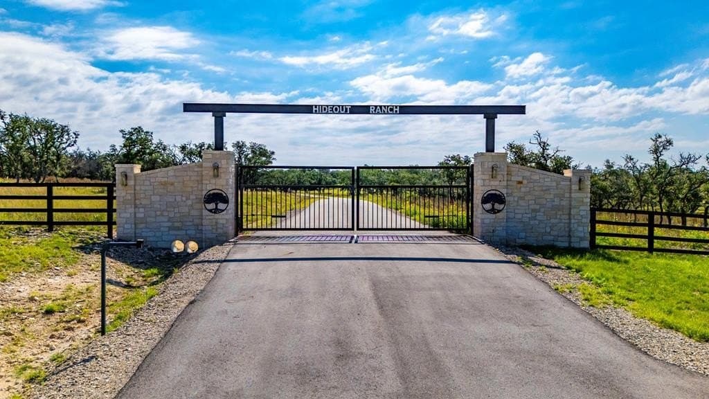 6.12 acres in Gillespie County - photo 19