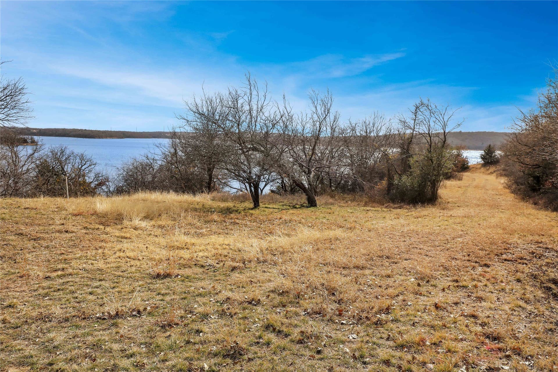 2 acres in Montague County - photo 5
