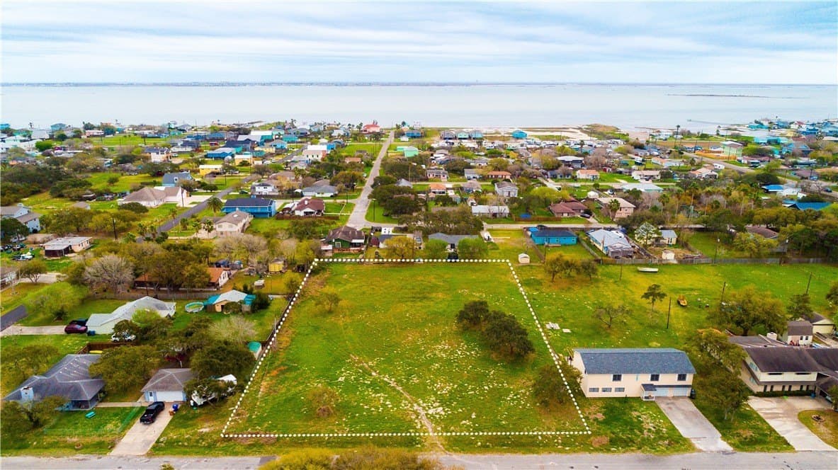 1.44 acres in Nueces County gallery image 2