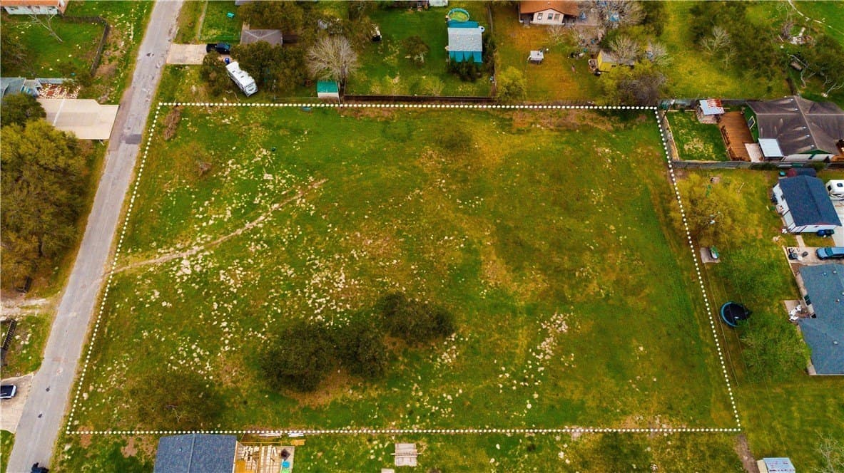 1.44 acres in Nueces County - photo 6