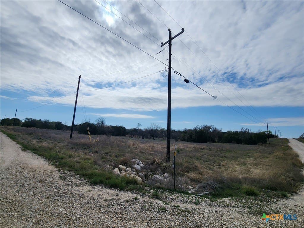 10.21 acres in Mills County - photo 2