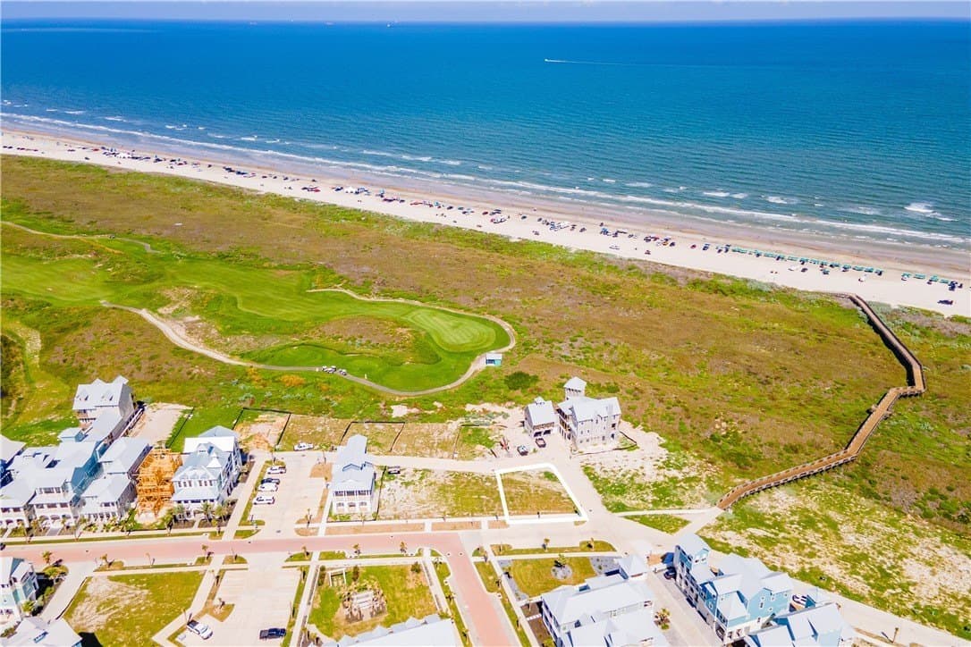 0.09 acres in Nueces County - photo 6