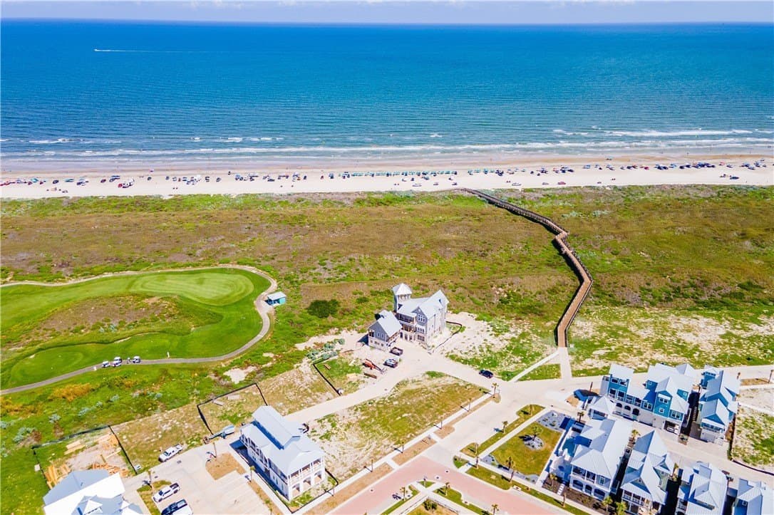 0.09 acres in Nueces County - photo 5