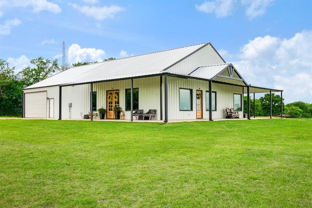 30 acres in Lamar County