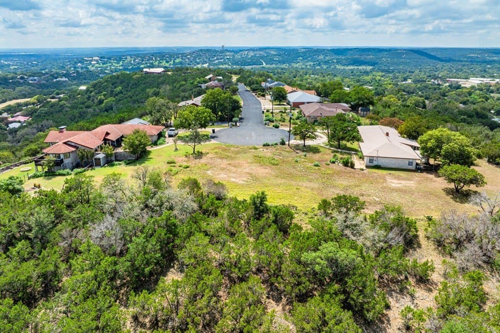1.72 acres in Kerr County - photo 9