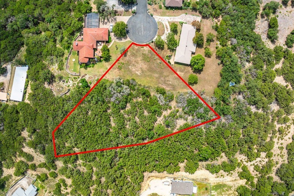 1.72 acres in Kerr County - photo 8
