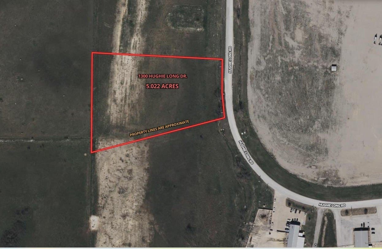 5.02 acres in Hood County