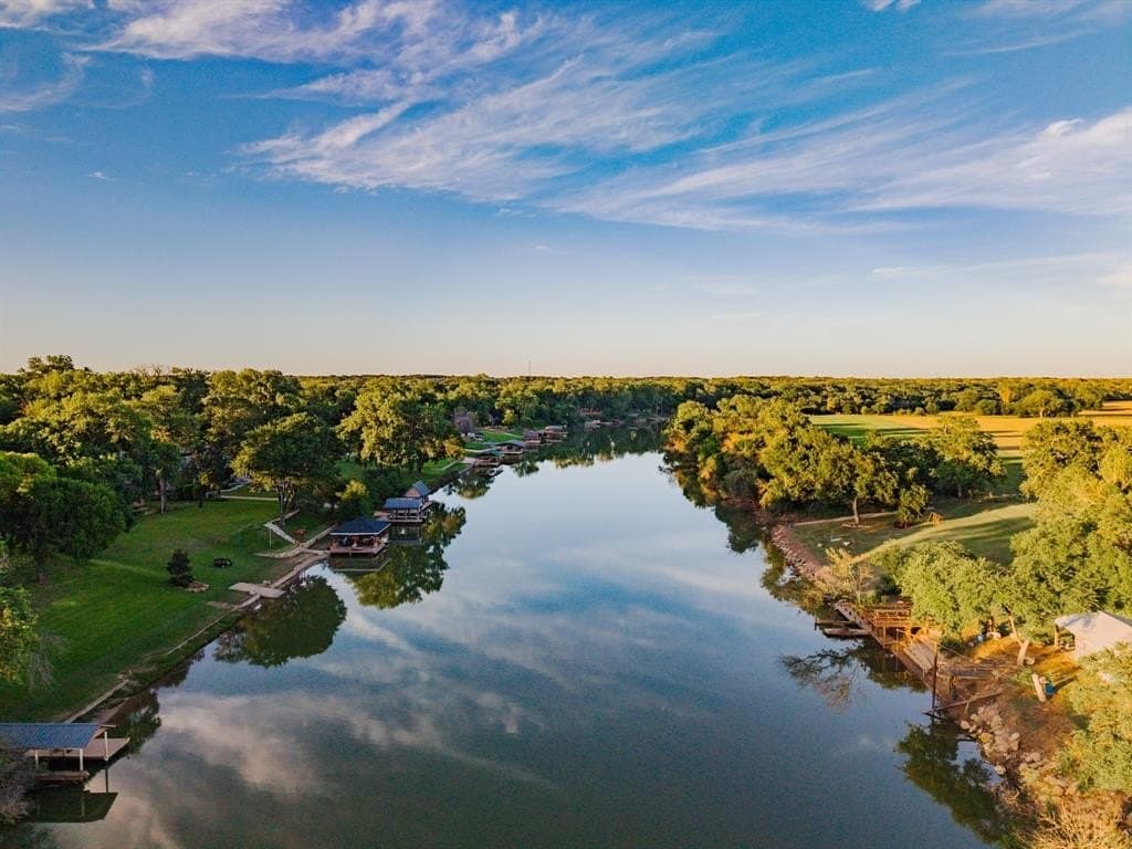10.04 acres in McLennan County gallery image 2