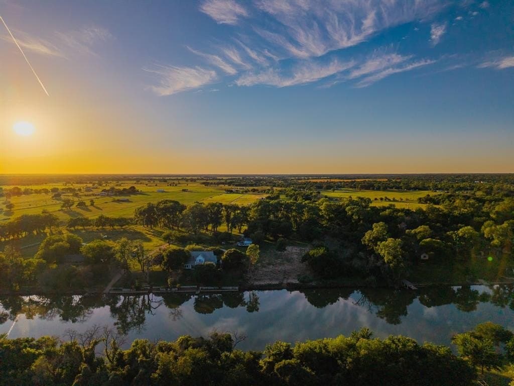 10.04 acres in McLennan County gallery image 4