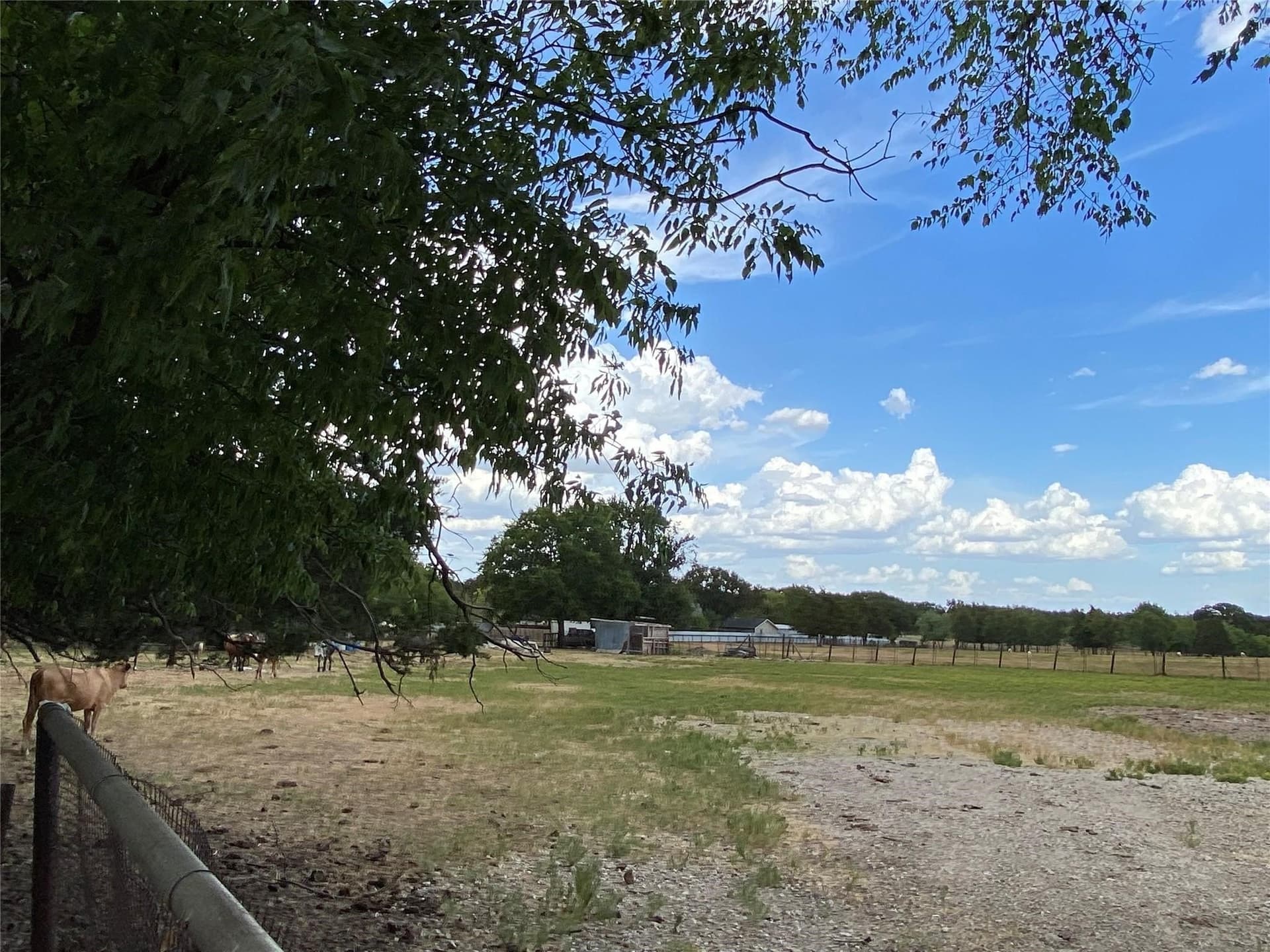 9.44 acres in Dallas County