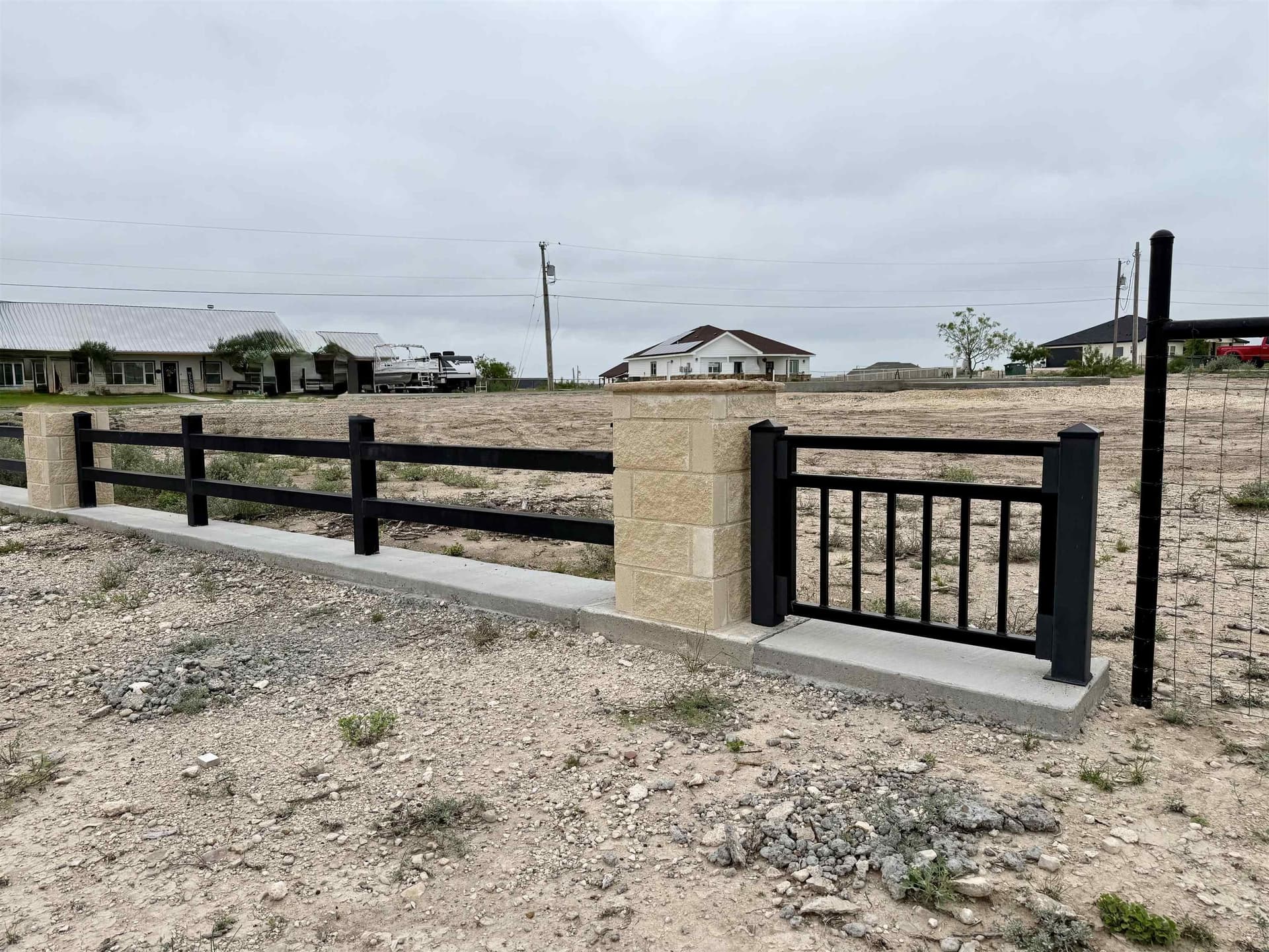 1.16 acres in Val Verde County gallery image 2
