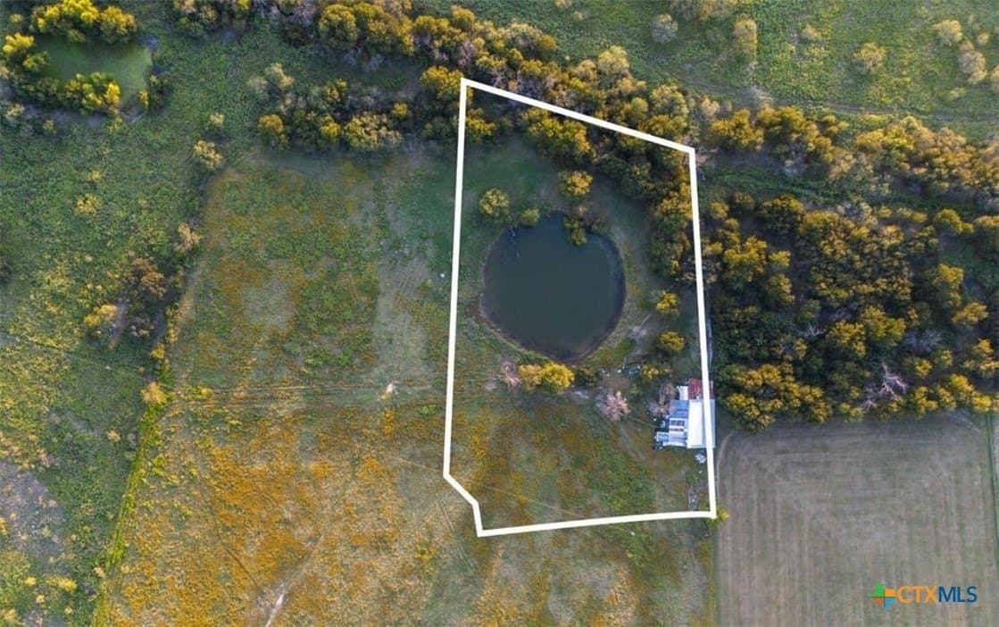 2.8 acres in McLennan County gallery image 2