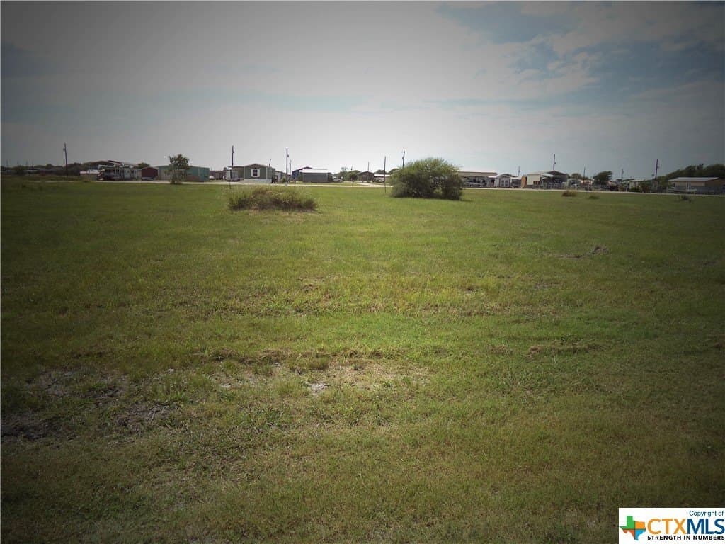 0.32 acres in Calhoun County