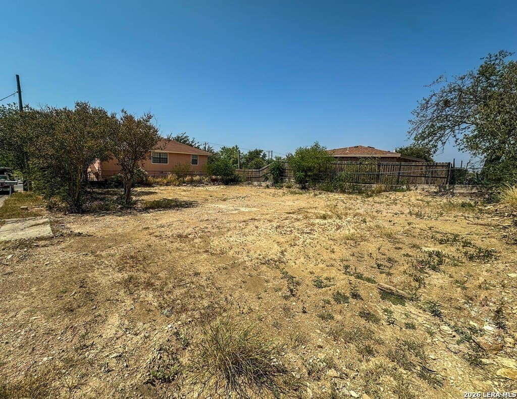 0.11 acres in Maverick County gallery image 3
