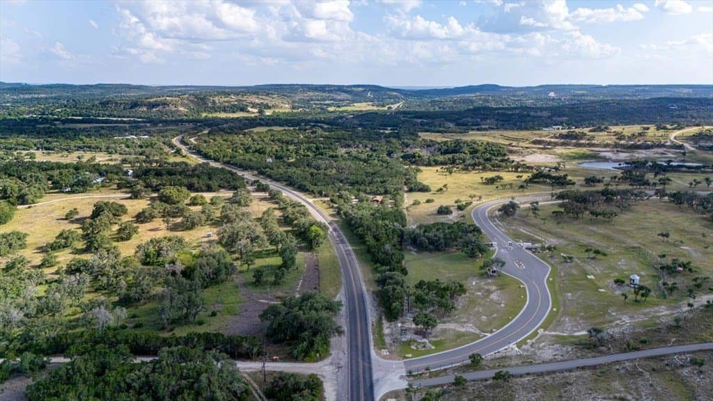7.62 acres in Hays County - photo 6