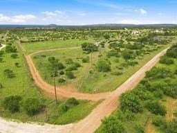10.01 acres in Gillespie County - photo 11