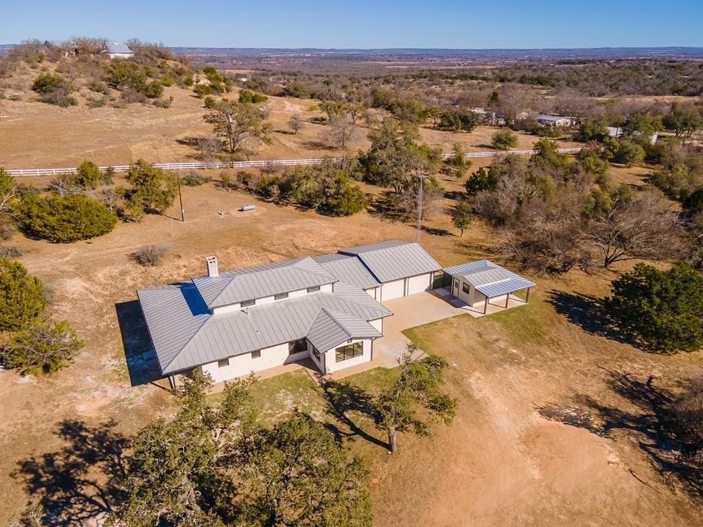 13.35 acres in Gillespie County gallery image 2