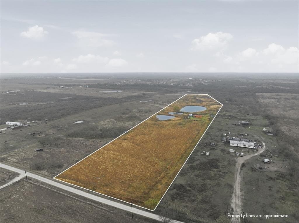 10.06 acres in Hill County gallery image 2