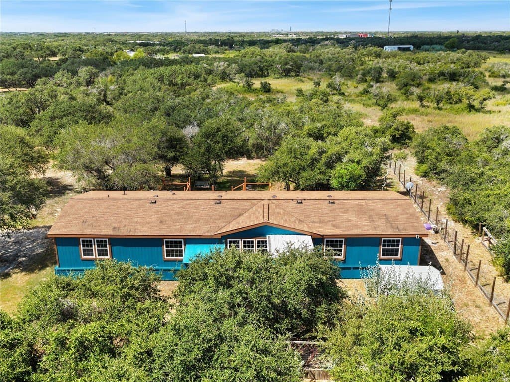 100,000 acres in Aransas County - photo 2