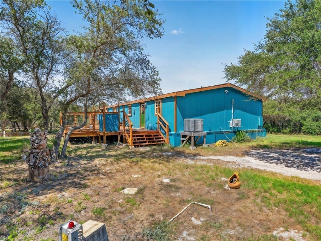 100,000 acres in Aransas County - photo 5