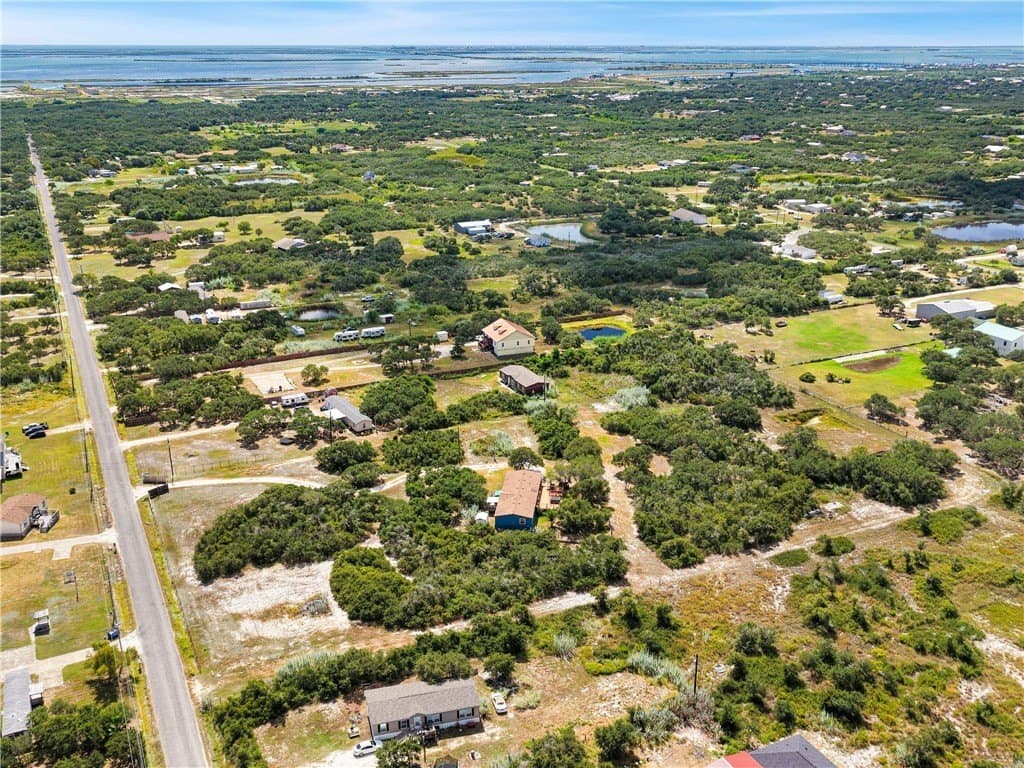 100,000 acres in Aransas County - photo 43