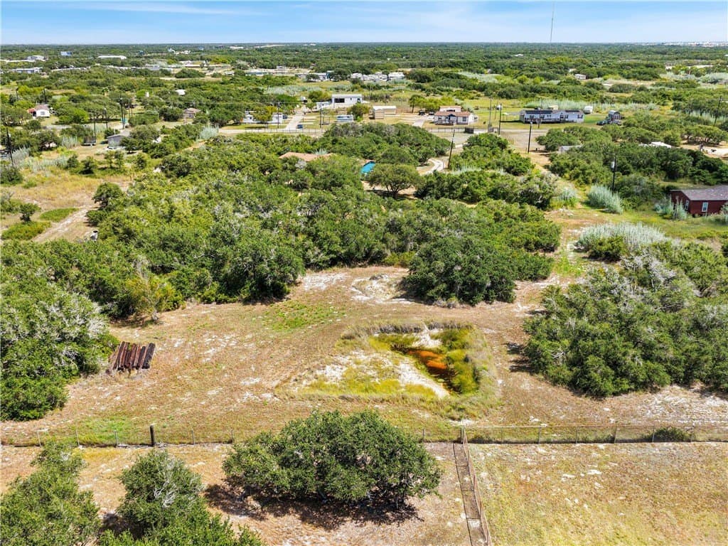 100,000 acres in Aransas County - photo 45