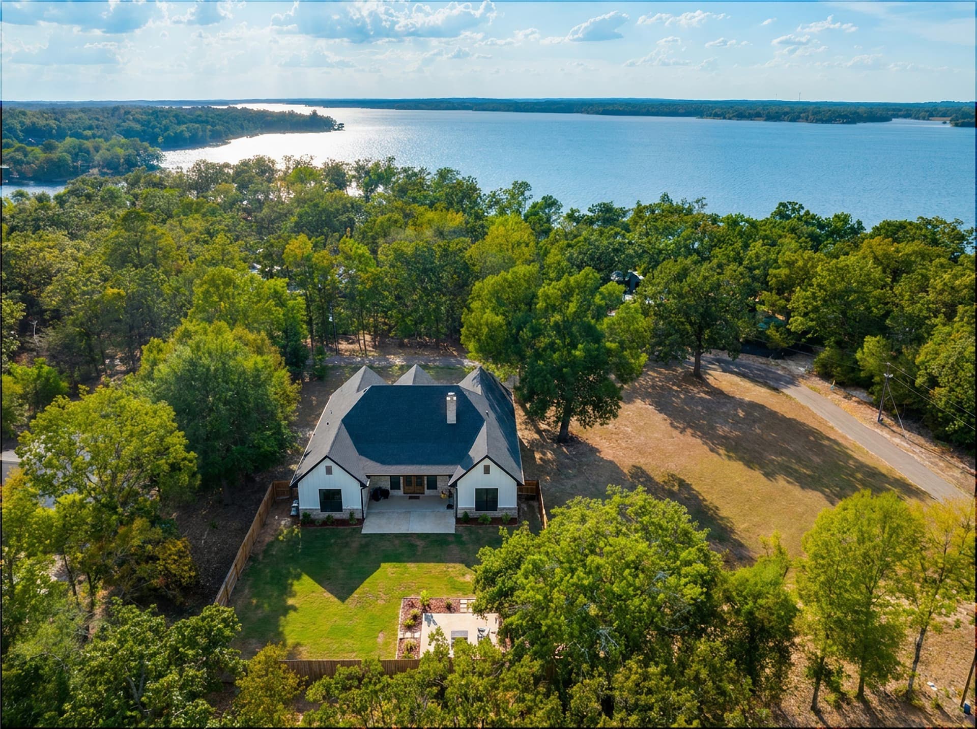 1.37 acres in Camp County - photo 3