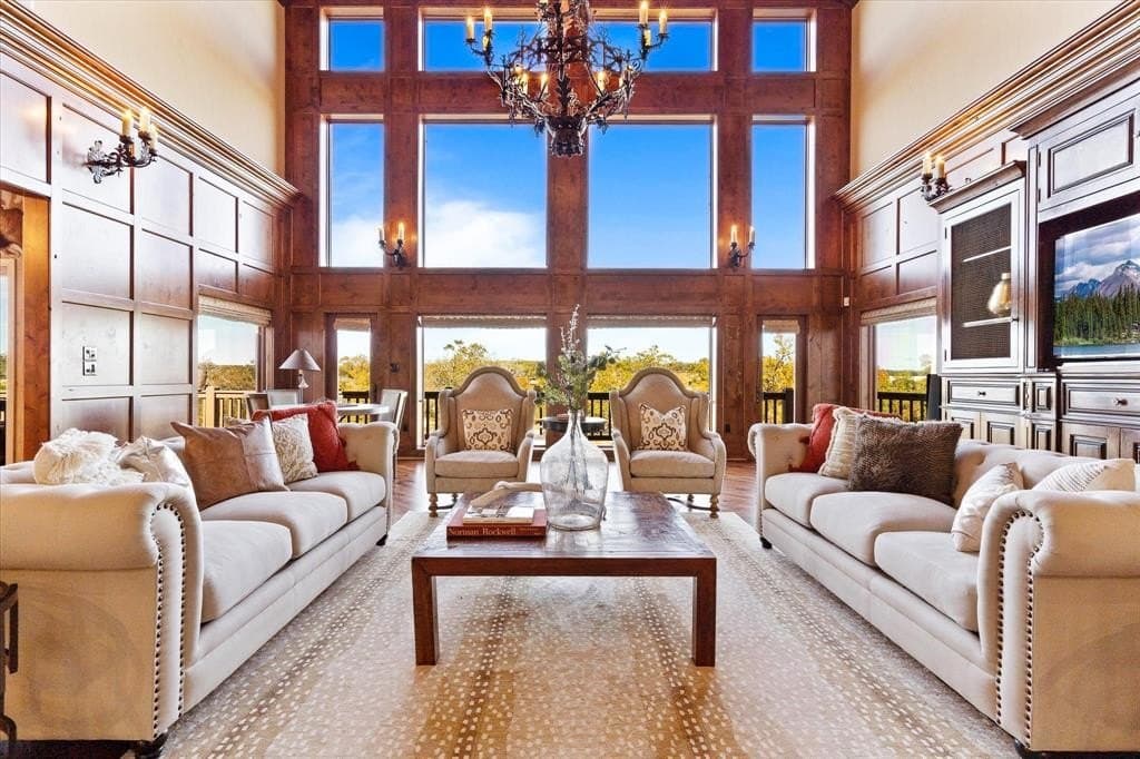 21.14 acres in Gillespie County gallery image 2