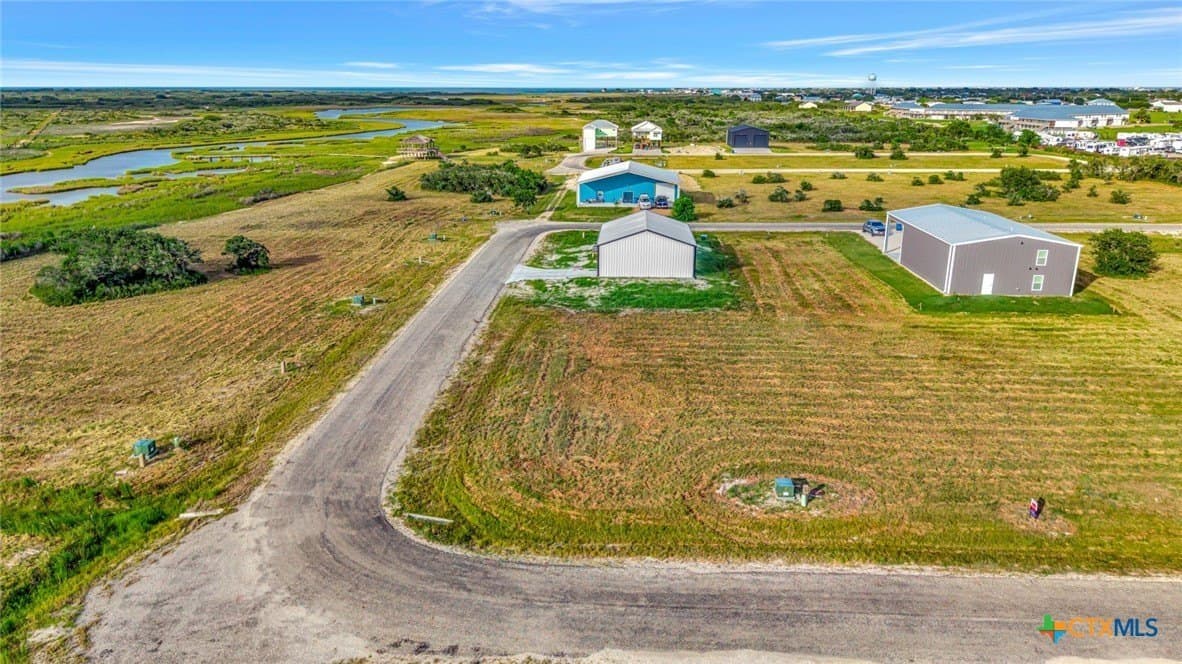 0.18 acres in Calhoun County - photo 10