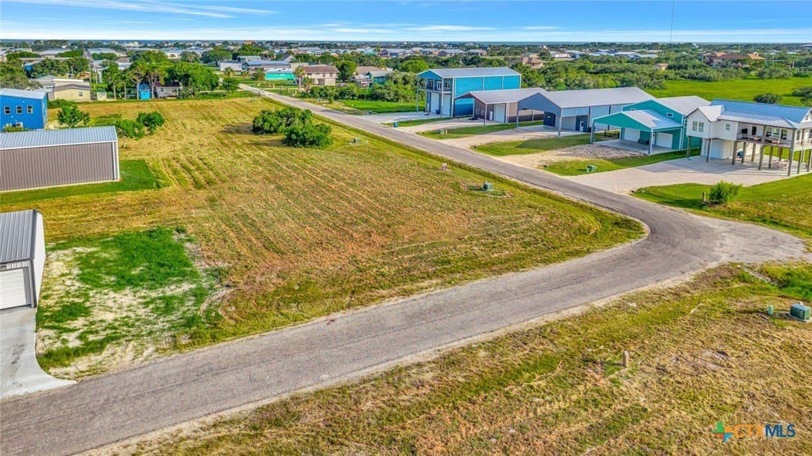 0.18 acres in Calhoun County - photo 7