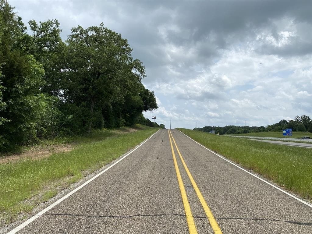 32 acres in Van Zandt County gallery image 2
