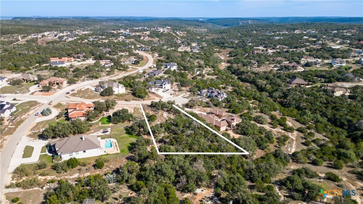 1.02 acres in Comal County