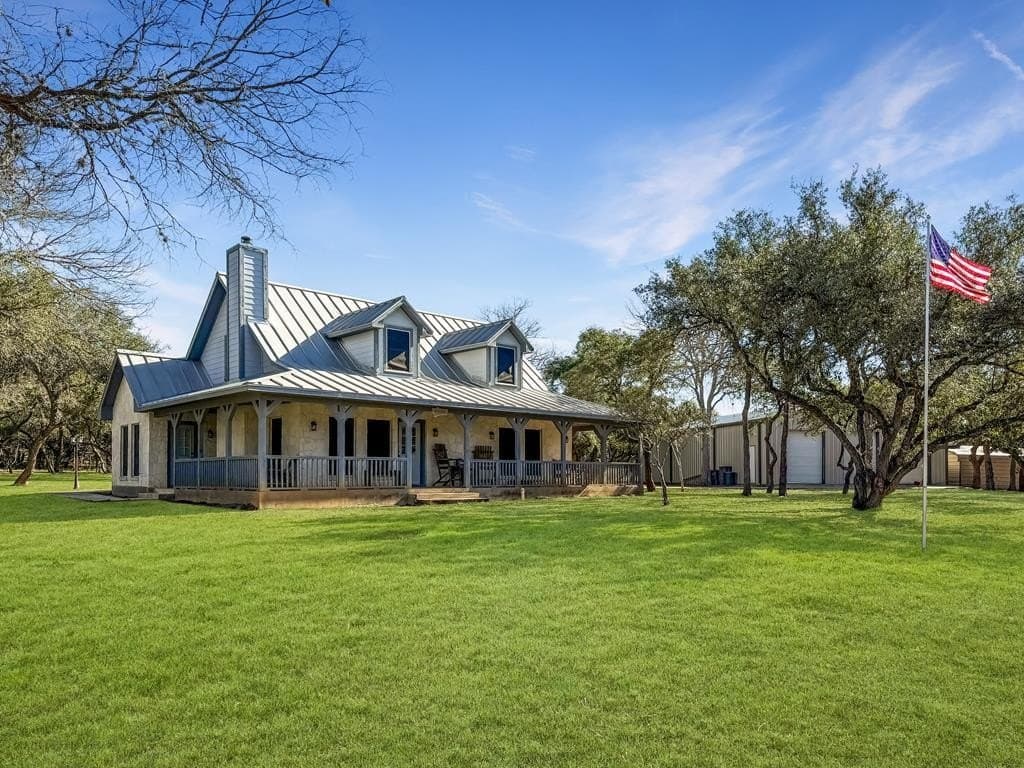22.44 acres in Bandera County gallery image 2