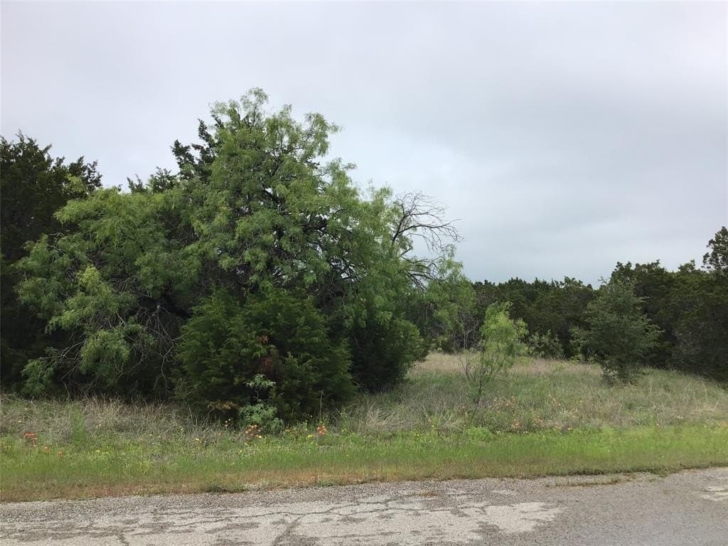 0.26 acres in Hill County featured view