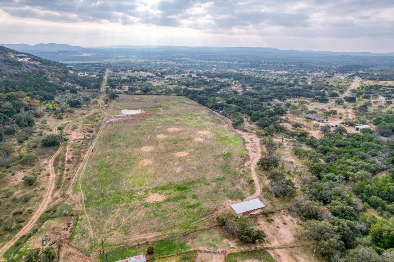 30 acres in Llano County gallery image 2