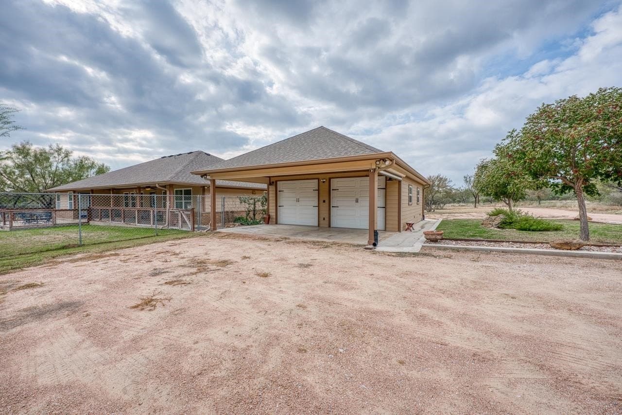 30 acres in Llano County - photo 7