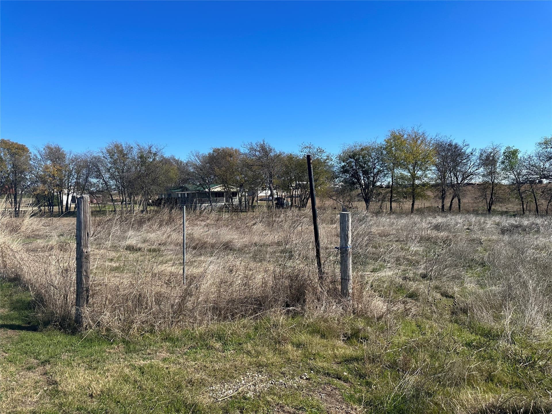 49.74 acres in Ellis County - photo 6