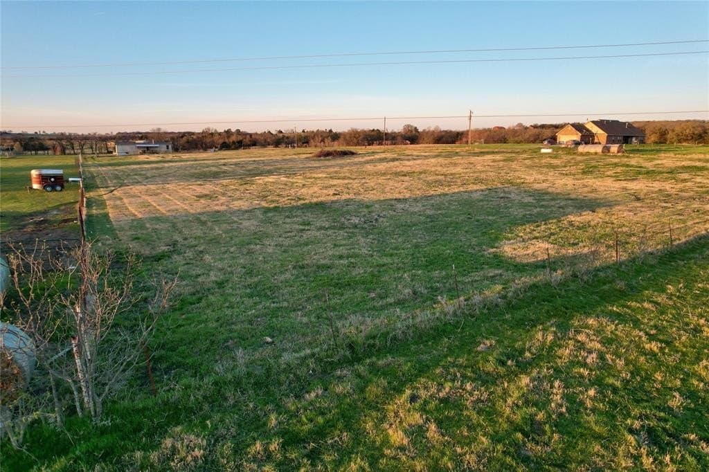 4.93 acres in Cooke County featured view