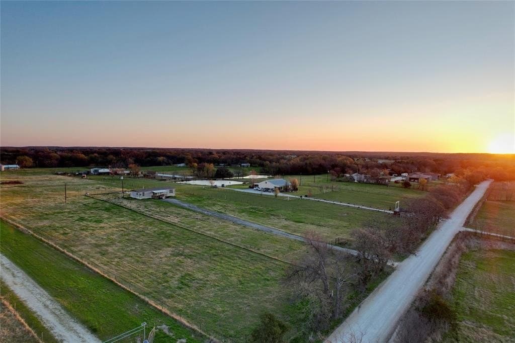 4.93 acres in Cooke County