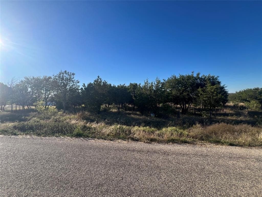 2 acres in Hood County