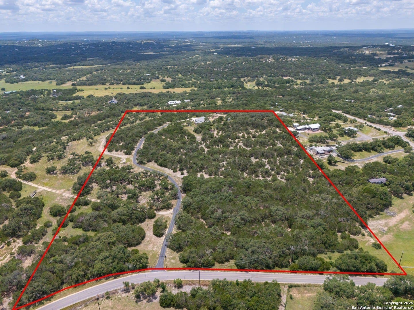 18.14 acres in Comal County gallery image 2