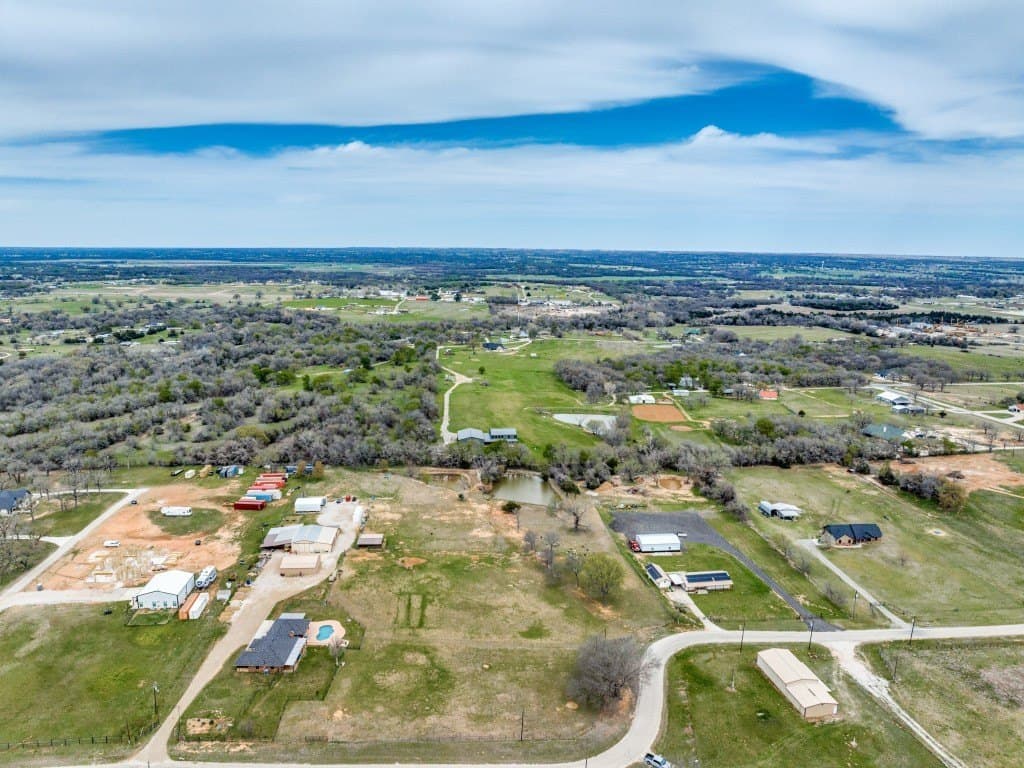 3.99 acres in Wise County - photo 11