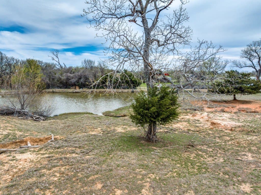 3.99 acres in Wise County - photo 7