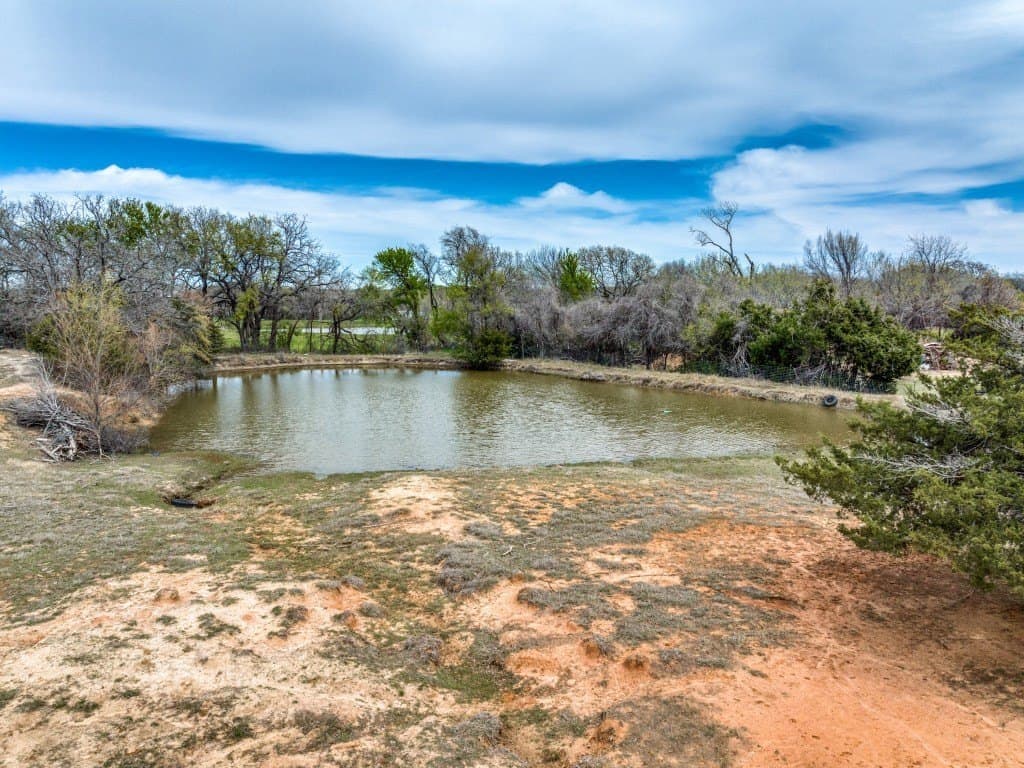 3.99 acres in Wise County - photo 8