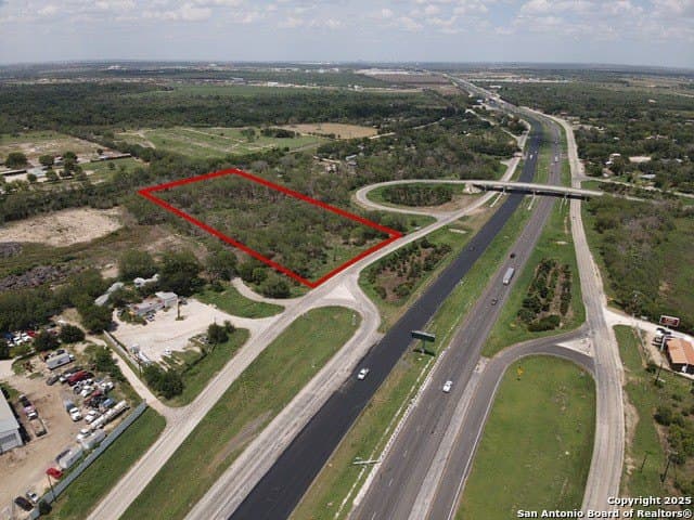 6.39 acres in Bexar County - photo 3