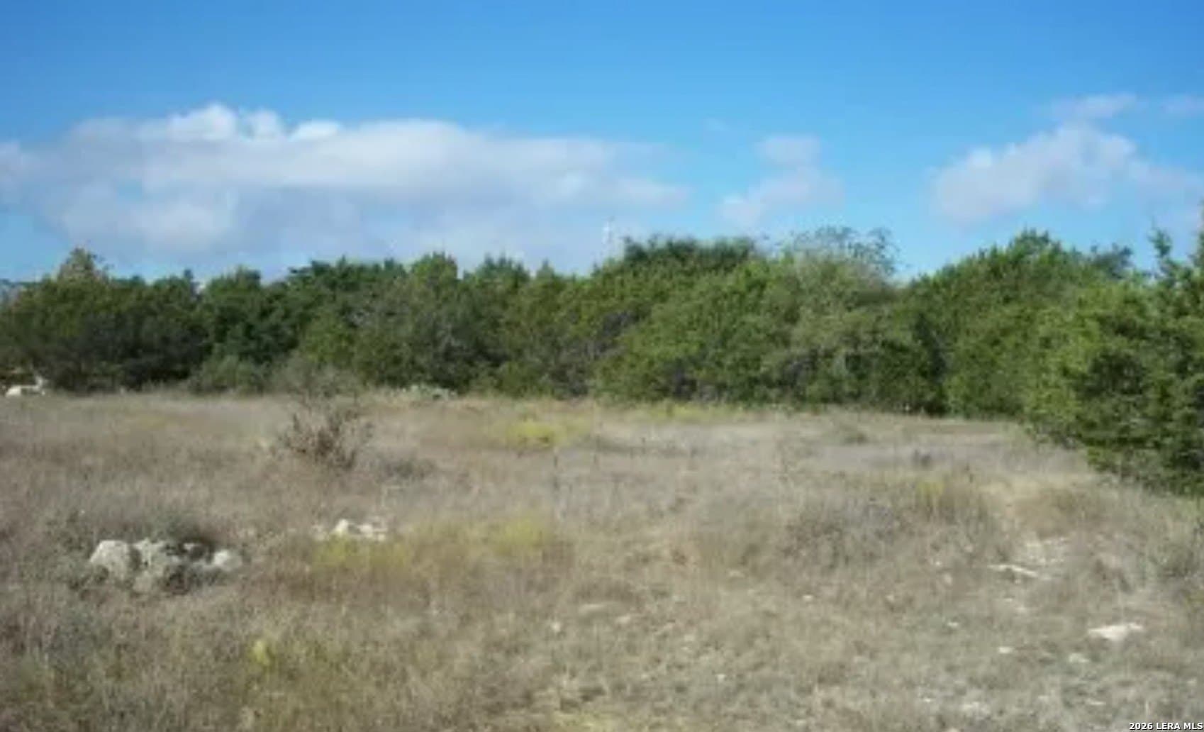 1.37 acres in Comal County - photo 3